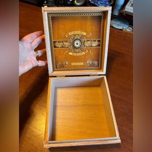 Wooden Hinged Cigar Box